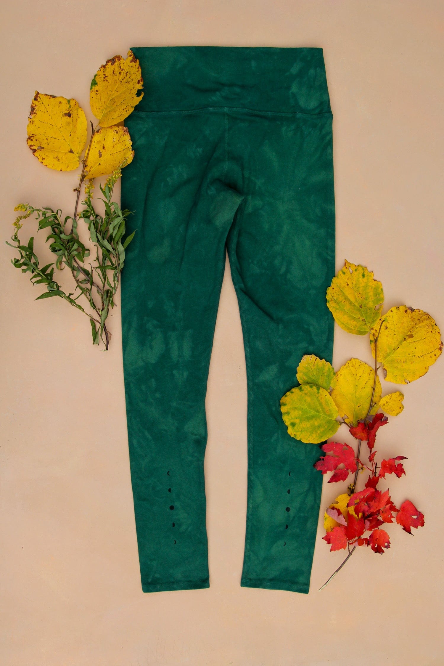 Women's sustainable yoga wear. Eco friendly and fair trade.