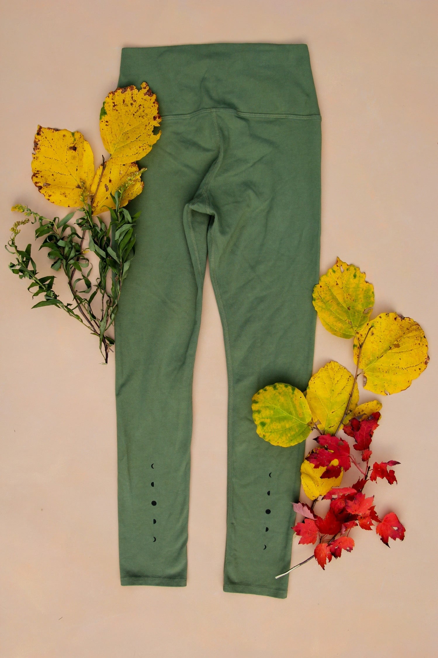 Women's sustainable yoga wear. Eco friendly and fair trade.