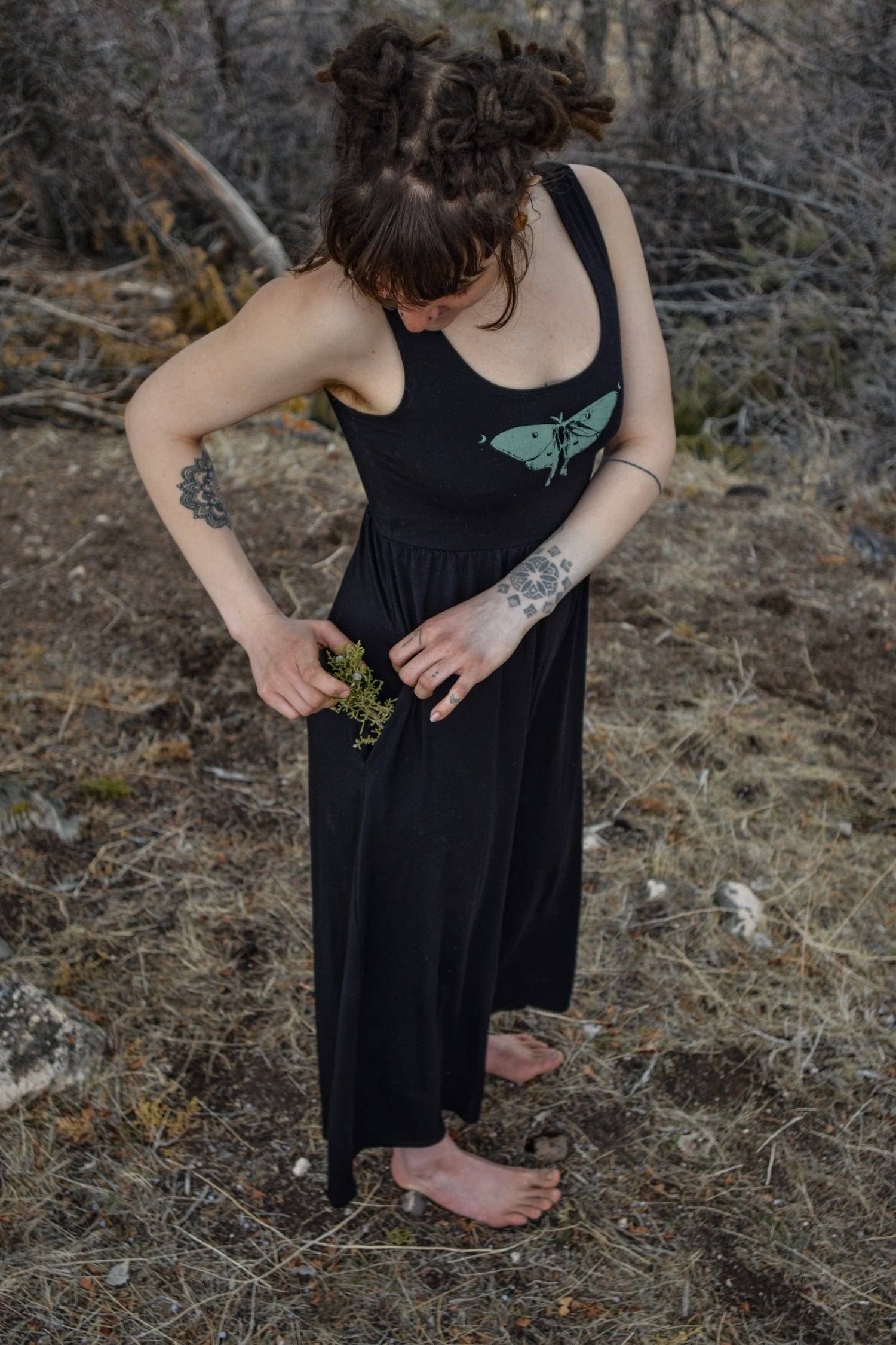 Women's sustainable yoga wear. Eco friendly and fair trade.