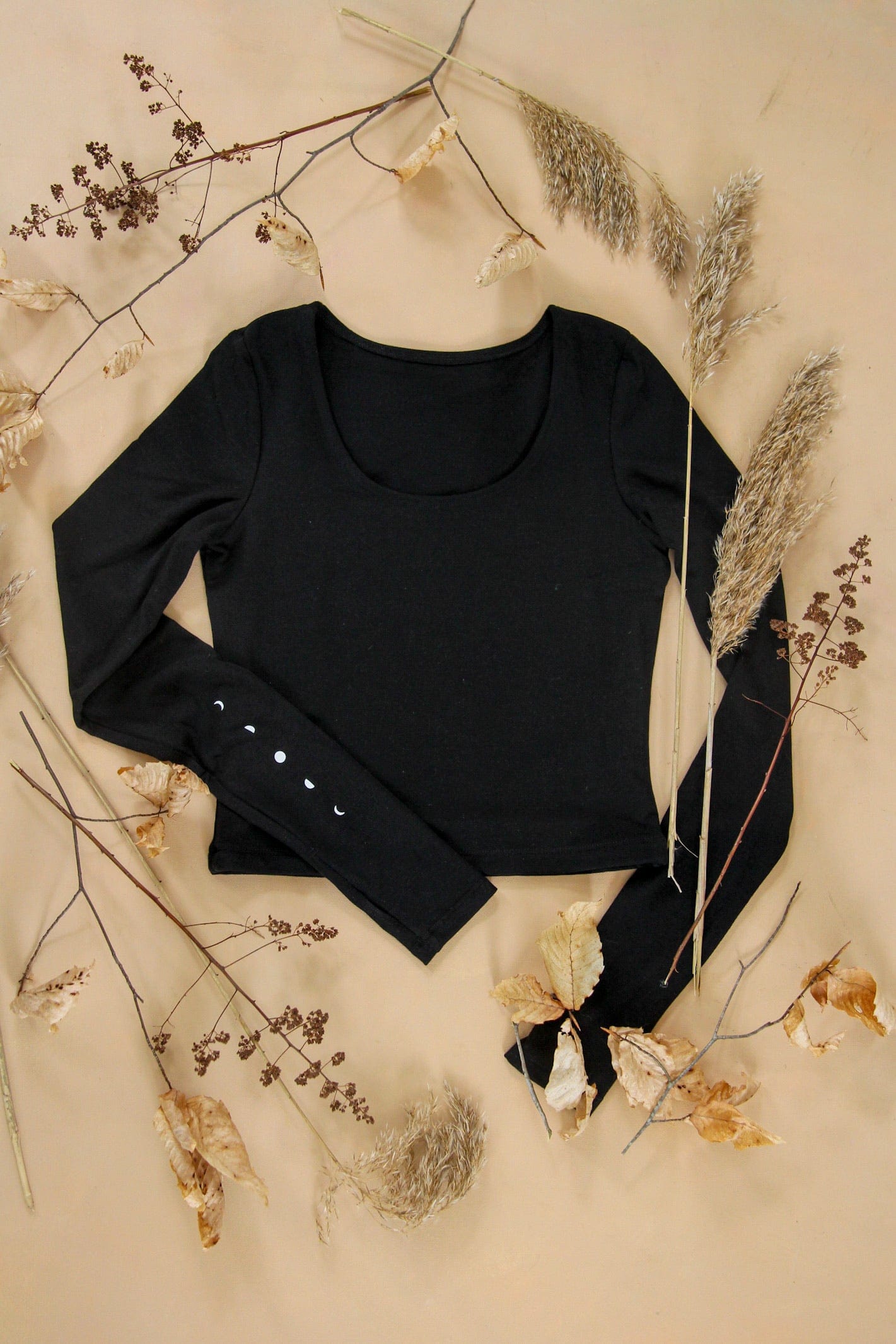 Women's sustainable yoga wear. Eco friendly and fair trade.