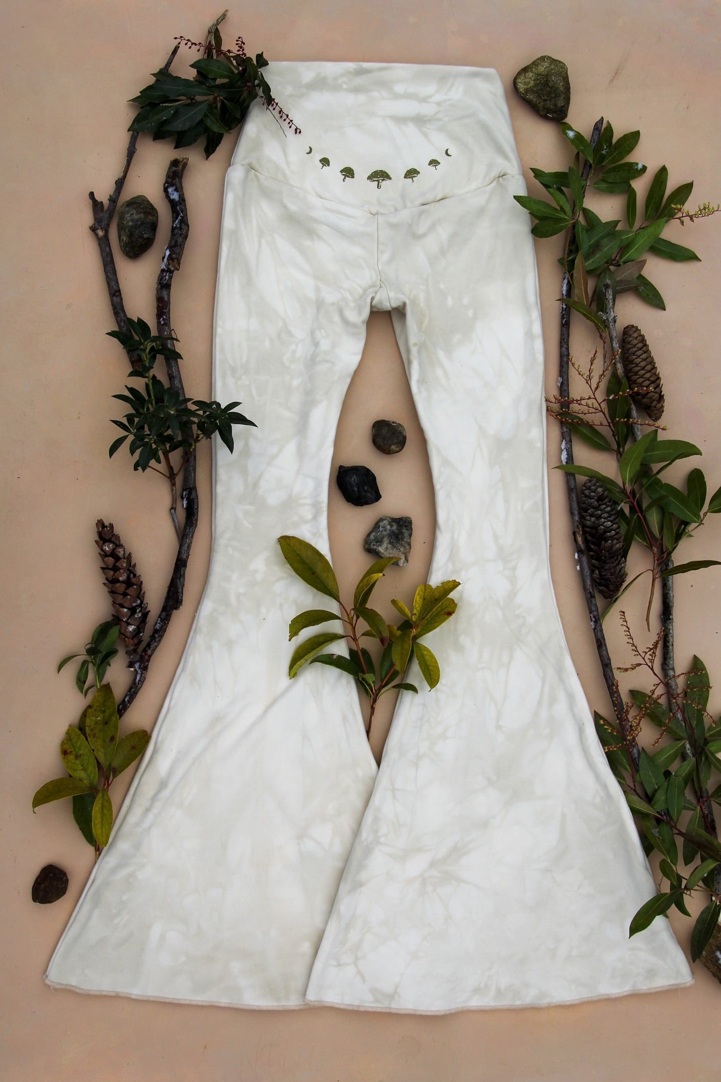Women's sustainable yoga wear. Eco friendly and fair trade.