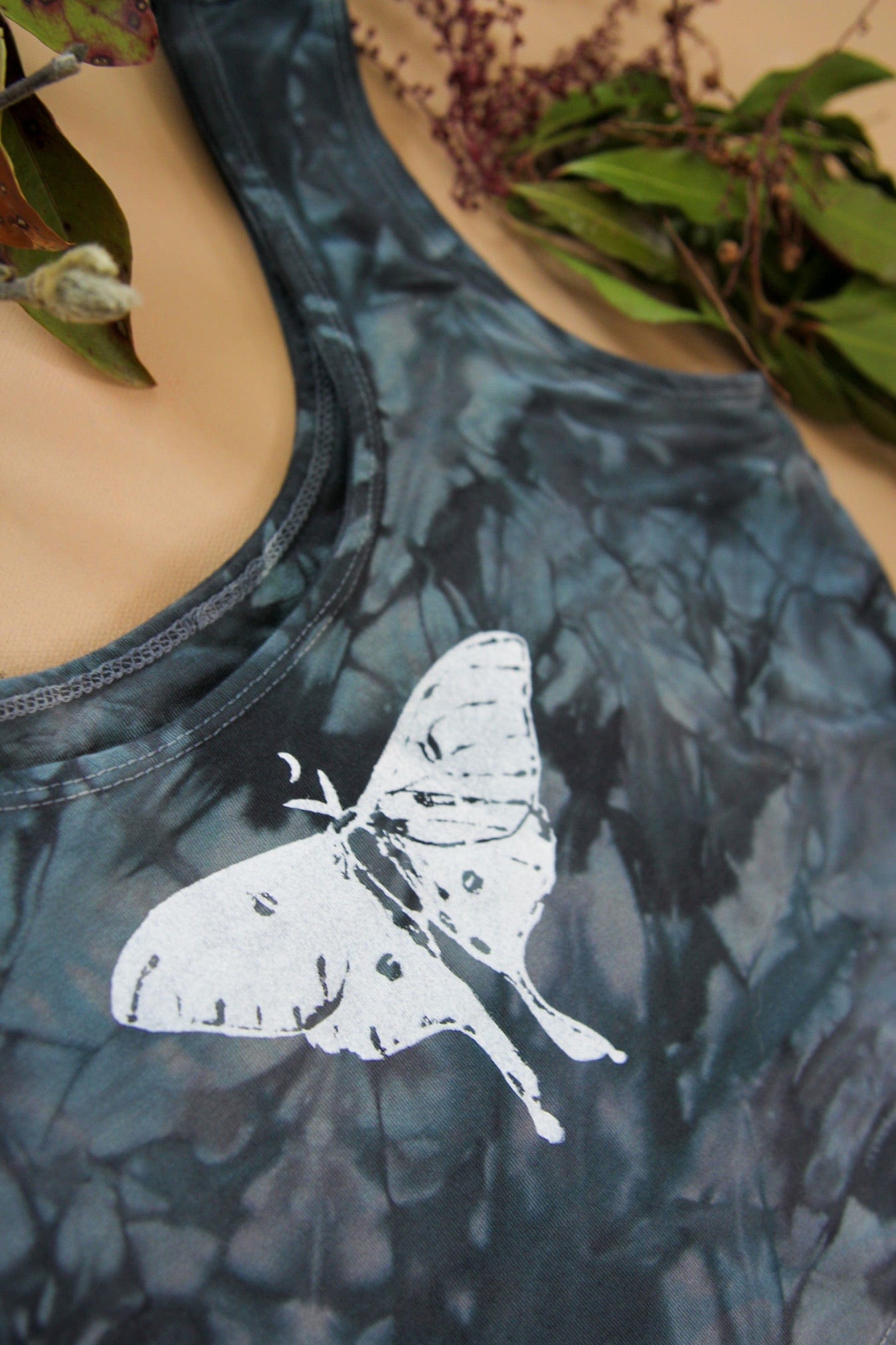 Women's sustainable yoga wear. Eco friendly and fair trade.