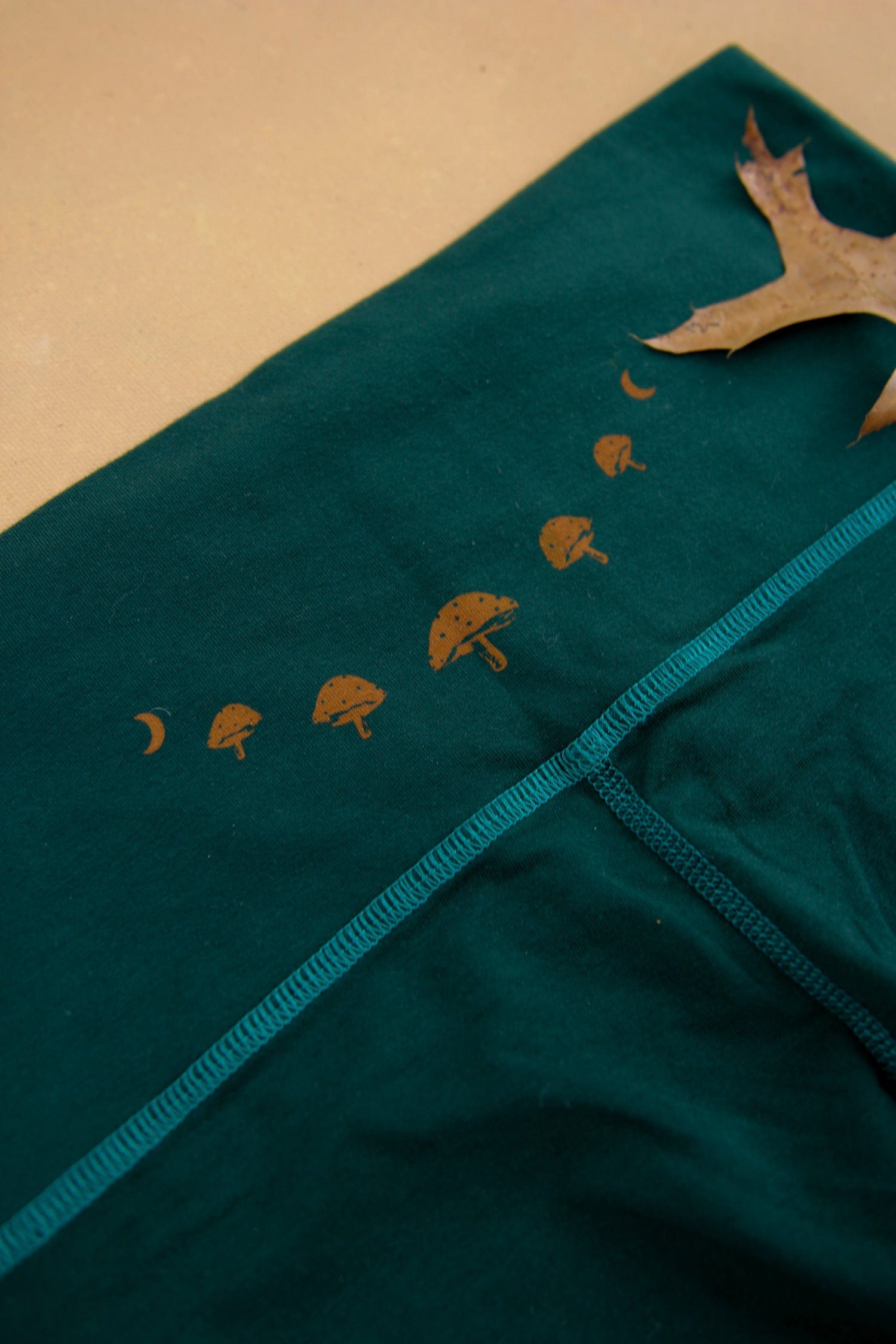 Women's sustainable yoga wear. Eco friendly and fair trade.