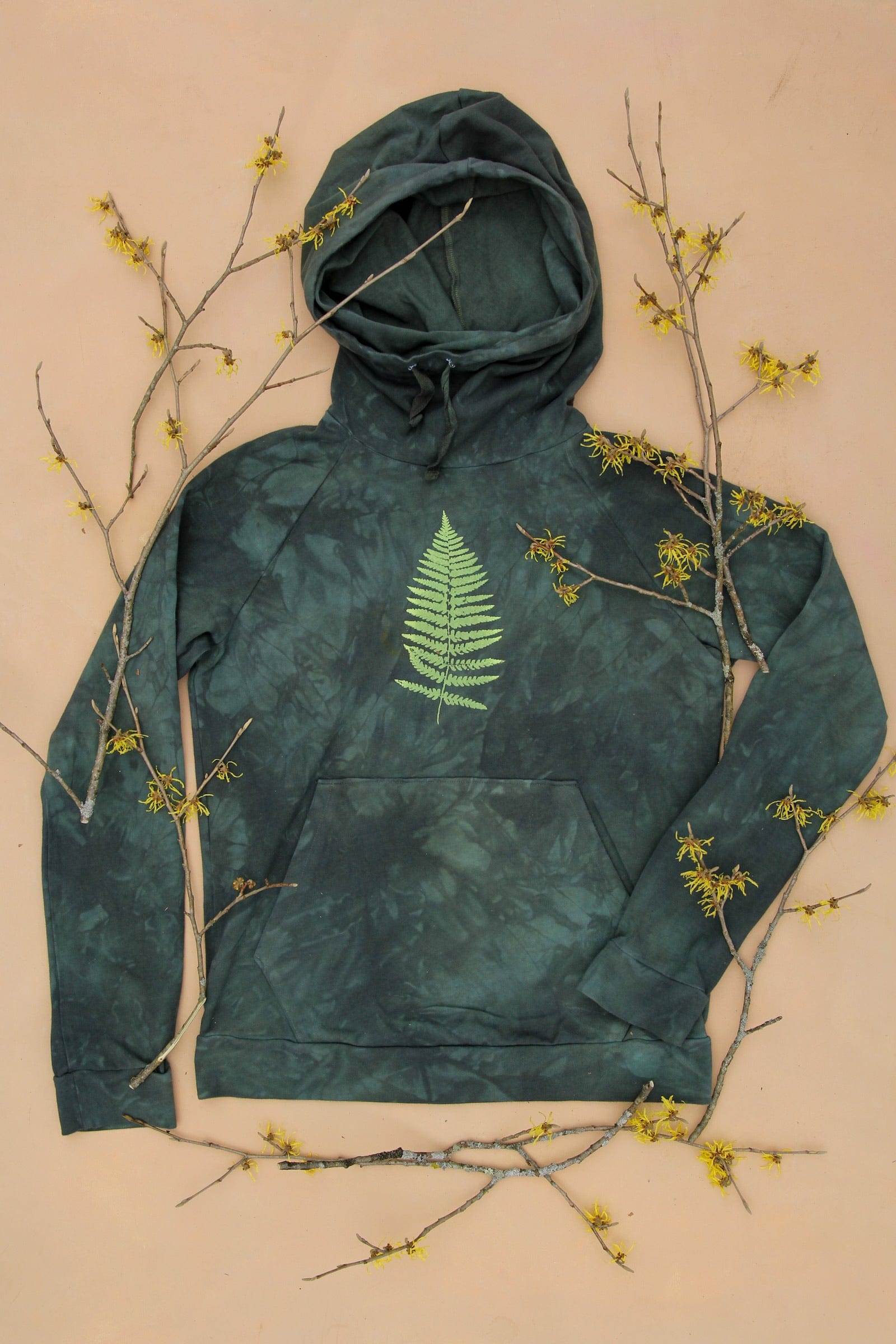 Women's sustainable yoga wear. Eco friendly and fair trade.