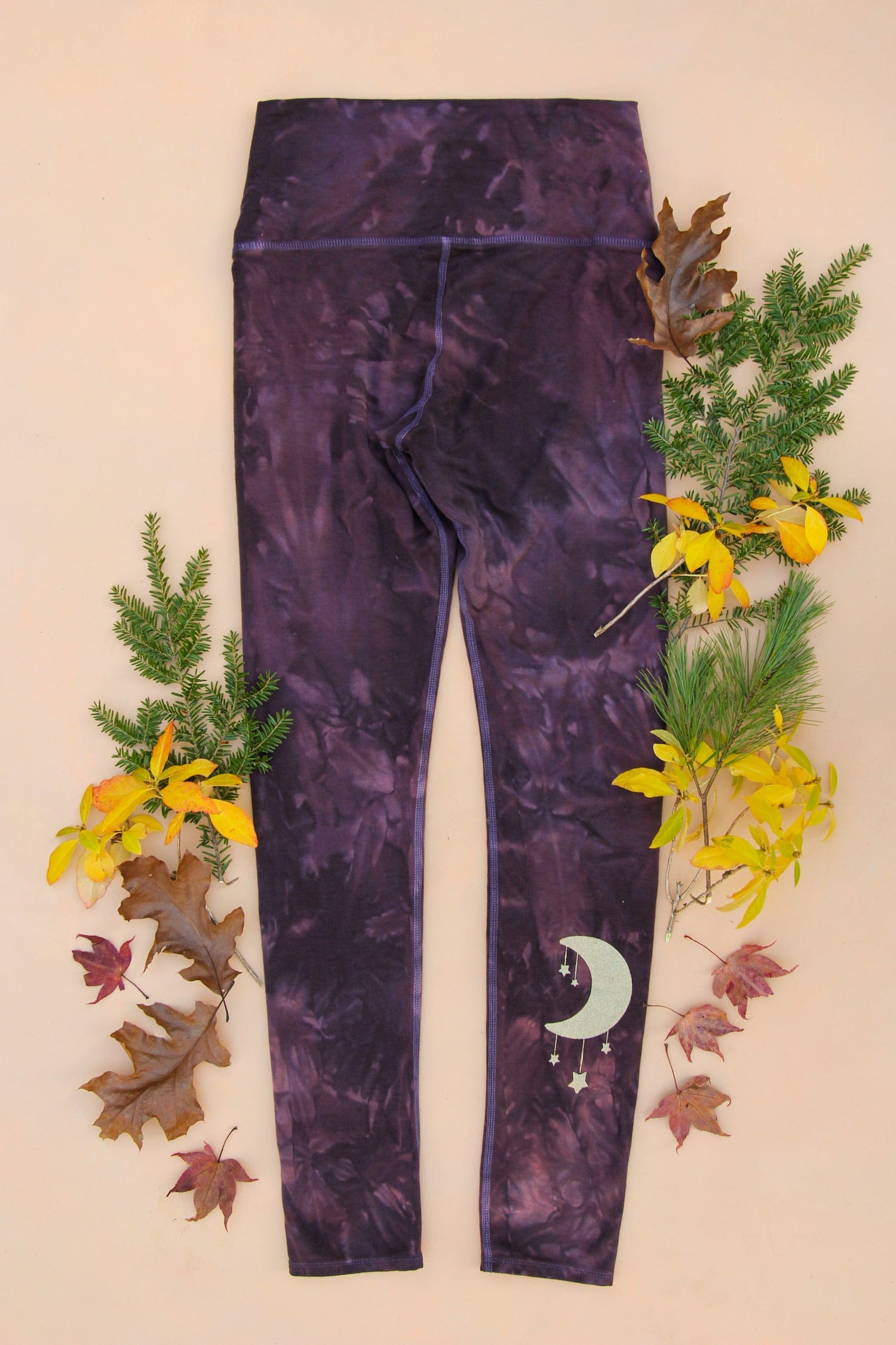 Women's sustainable yoga wear. Eco friendly and fair trade.