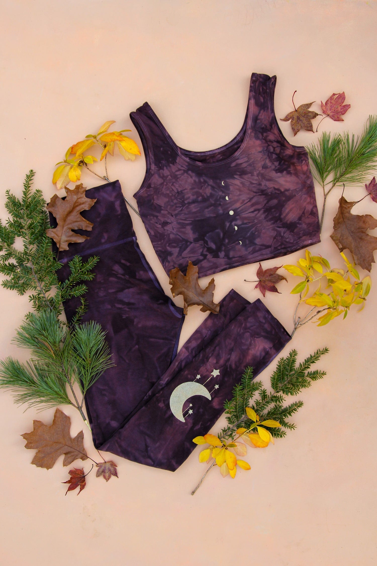 Women's sustainable yoga wear. Eco friendly and fair trade.