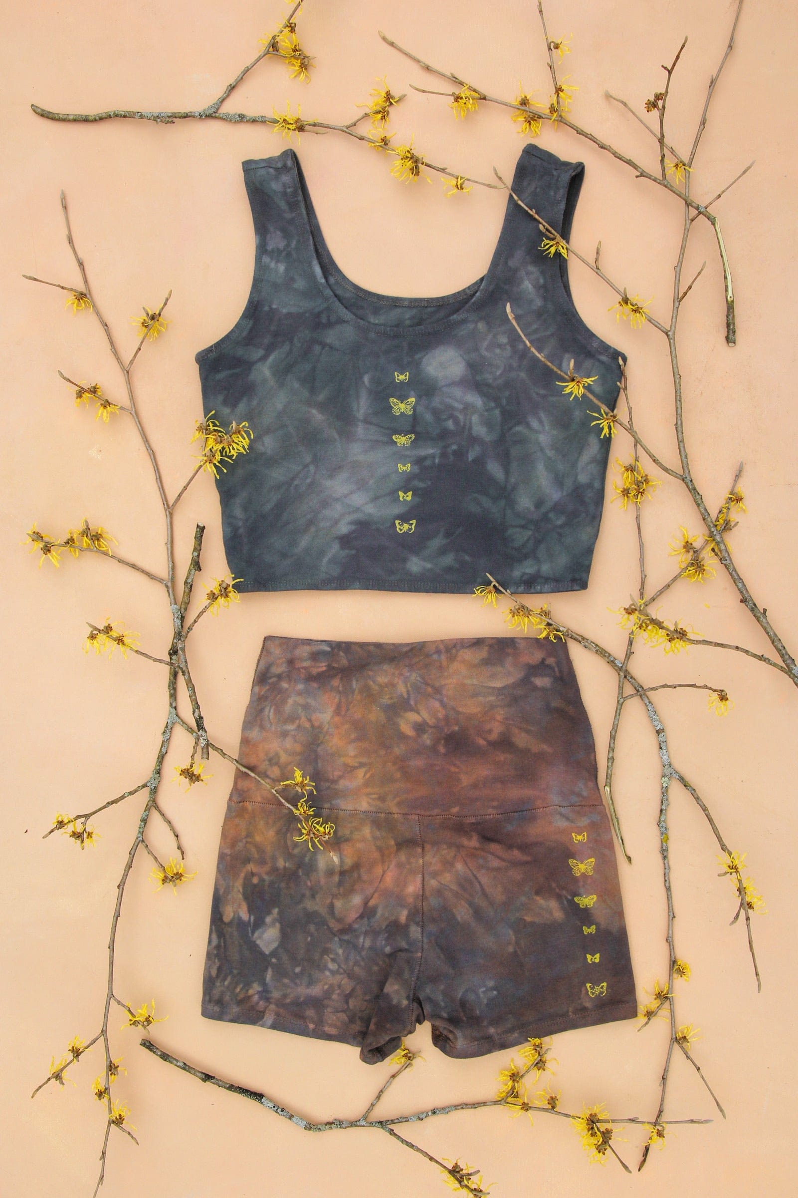 Women's sustainable yoga wear. Eco friendly and fair trade.