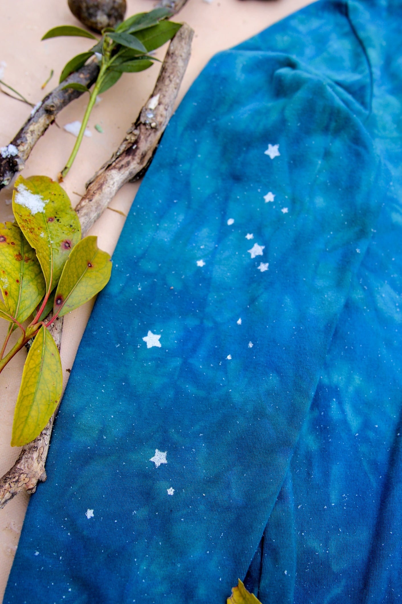 Women's sustainable yoga wear. Eco friendly and fair trade.