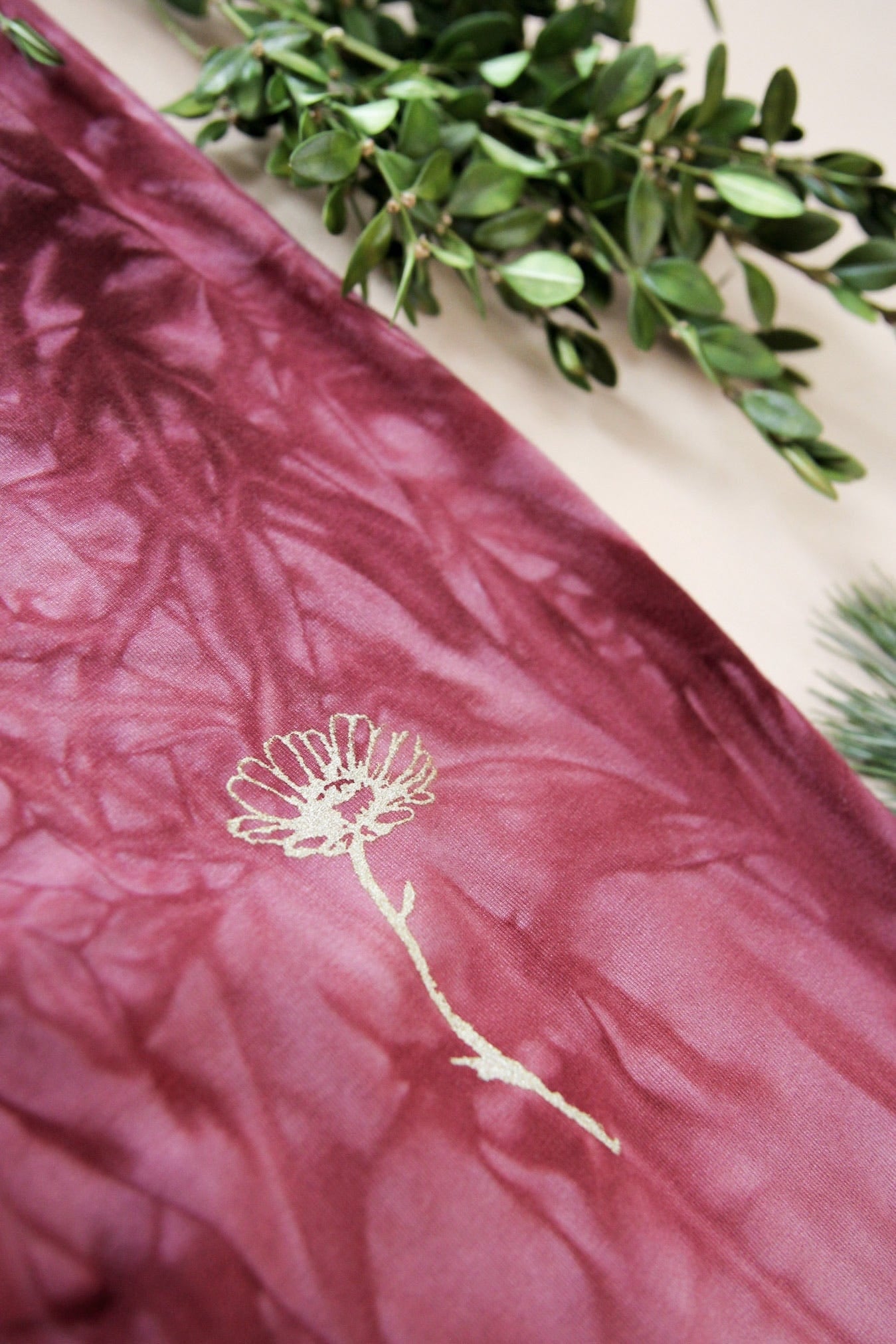 Women's sustainable yoga wear. Eco friendly and fair trade.