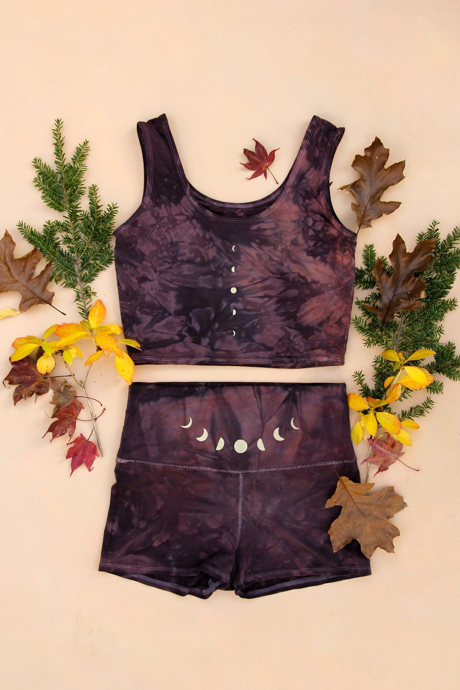 Women's sustainable yoga wear. Eco friendly and fair trade.