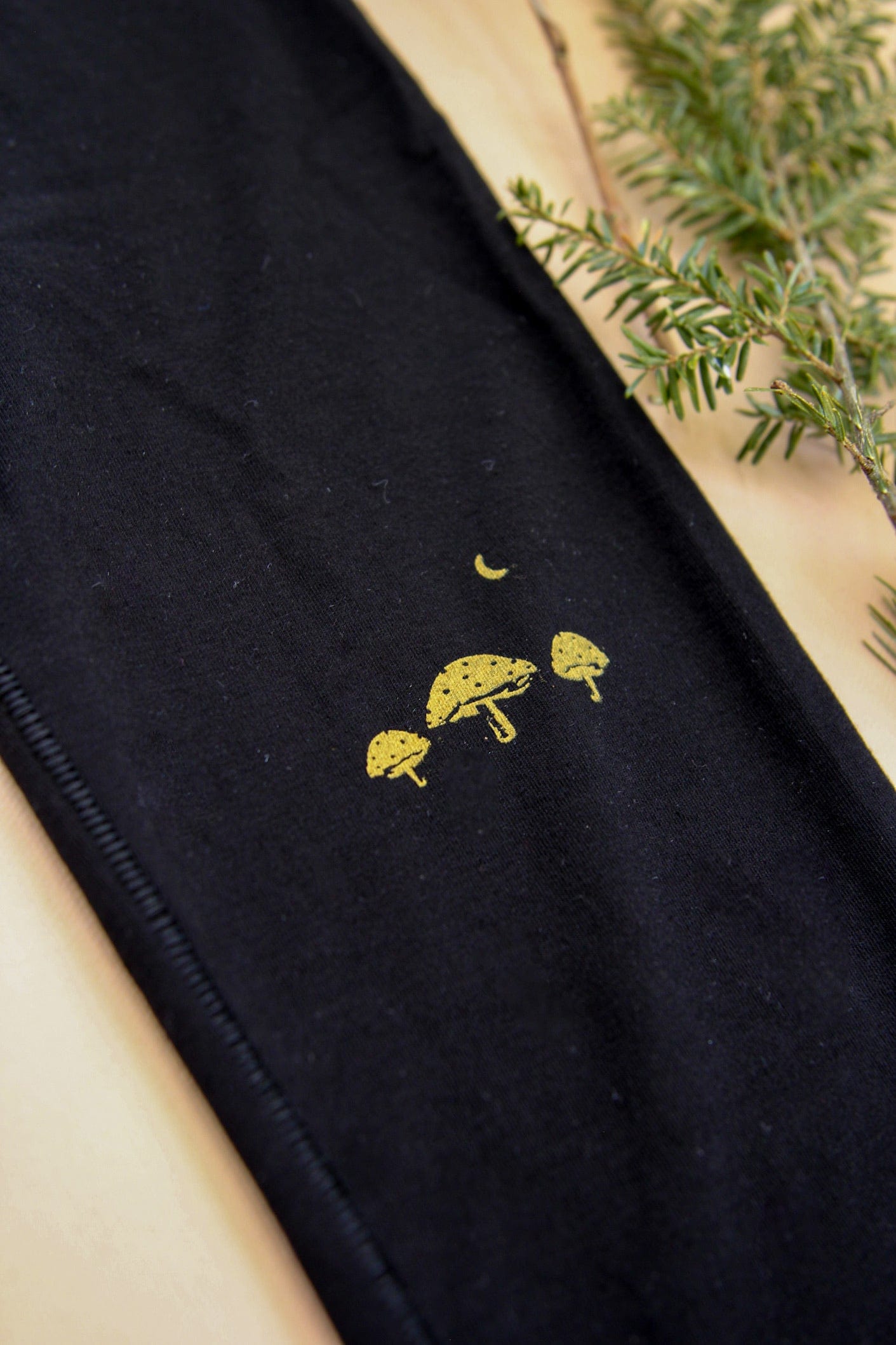Women's sustainable yoga wear. Eco friendly and fair trade.