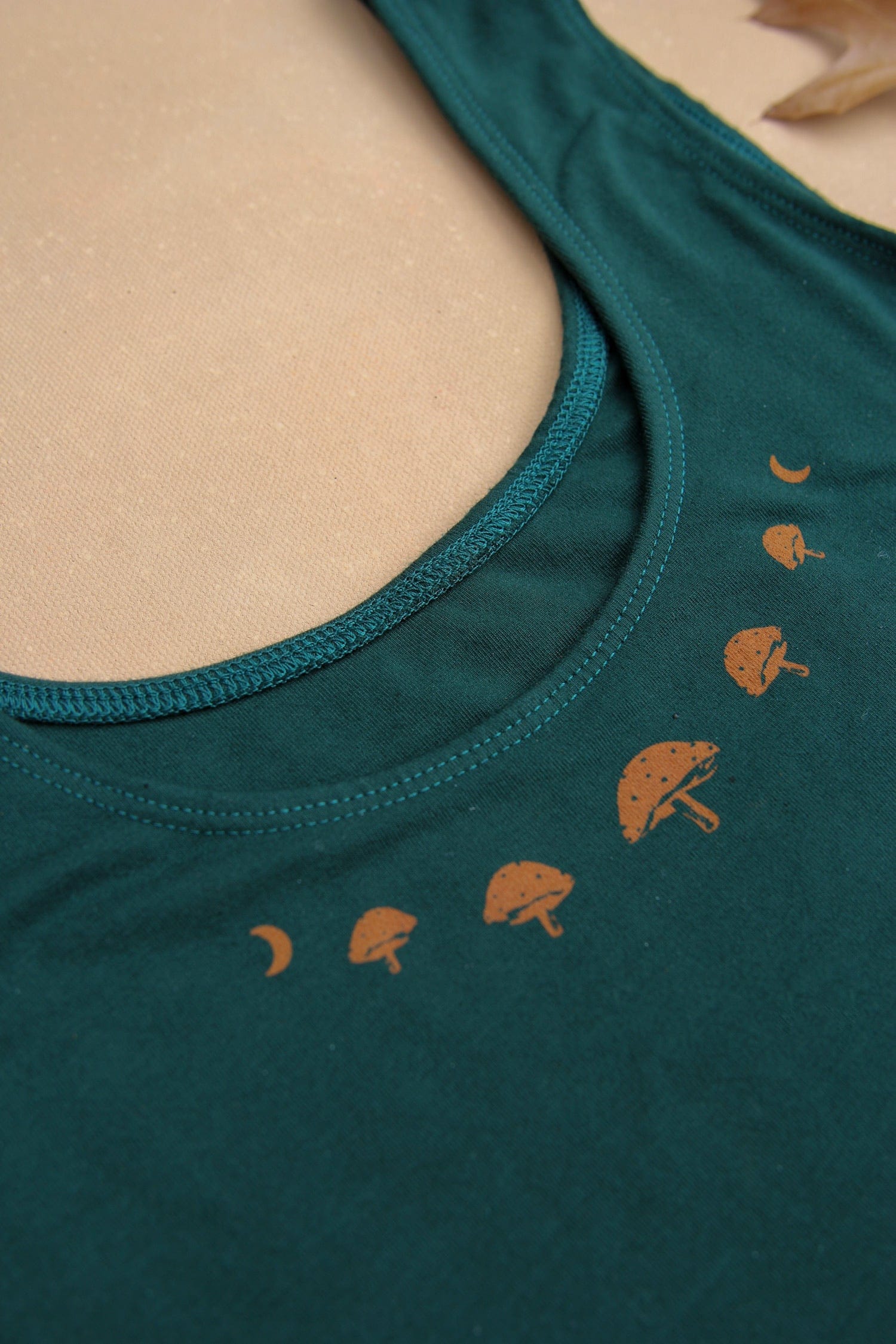 Women's sustainable yoga wear. Eco friendly and fair trade.