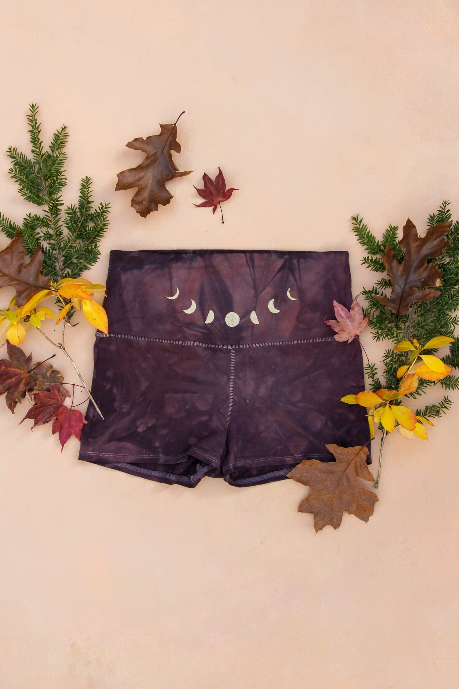 Women's sustainable yoga wear. Eco friendly and fair trade.